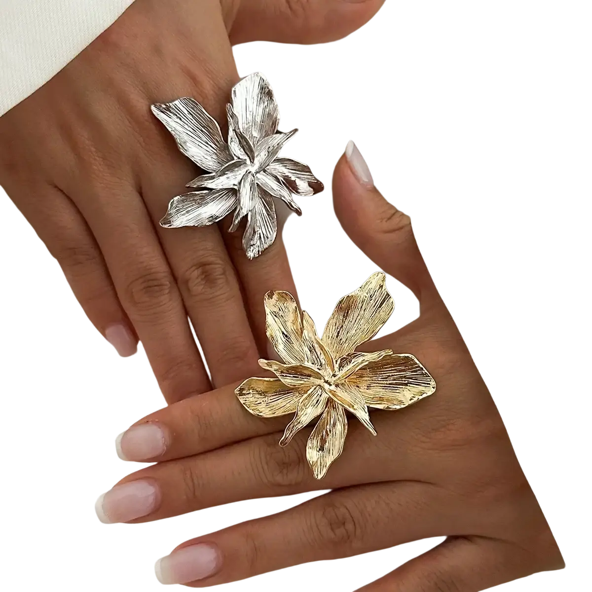 Adjustable double layer flower ring set featuring silver and gold metallic rings with textured petals on a hand