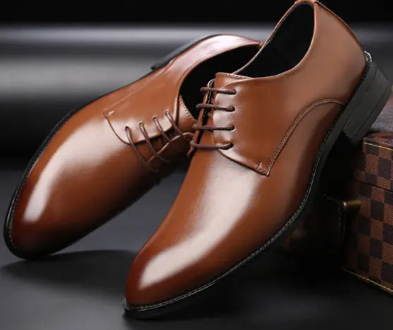 men’s brown leather formal dress shoes with polished finish black soles and lace-up design