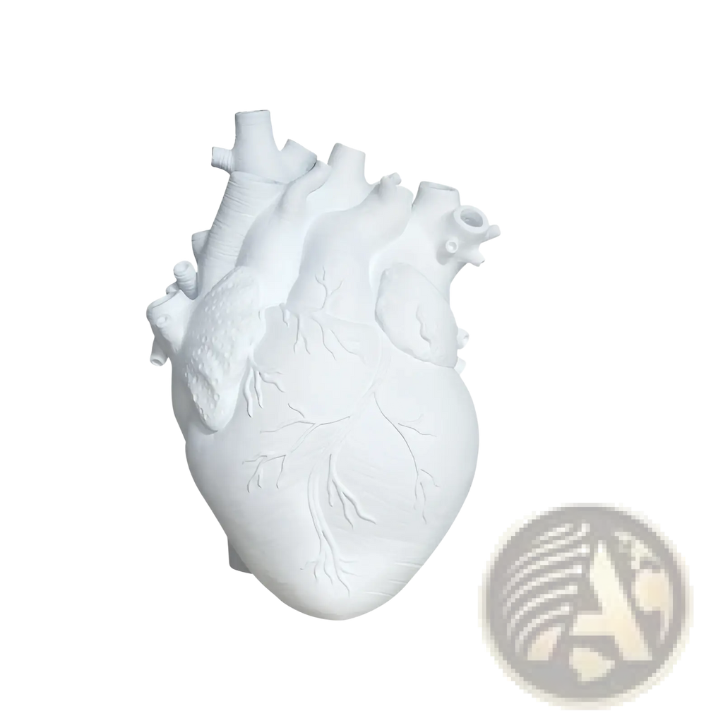 White anatomically detailed heart-shaped nordic resin sculpture vase for flowers and decorative use