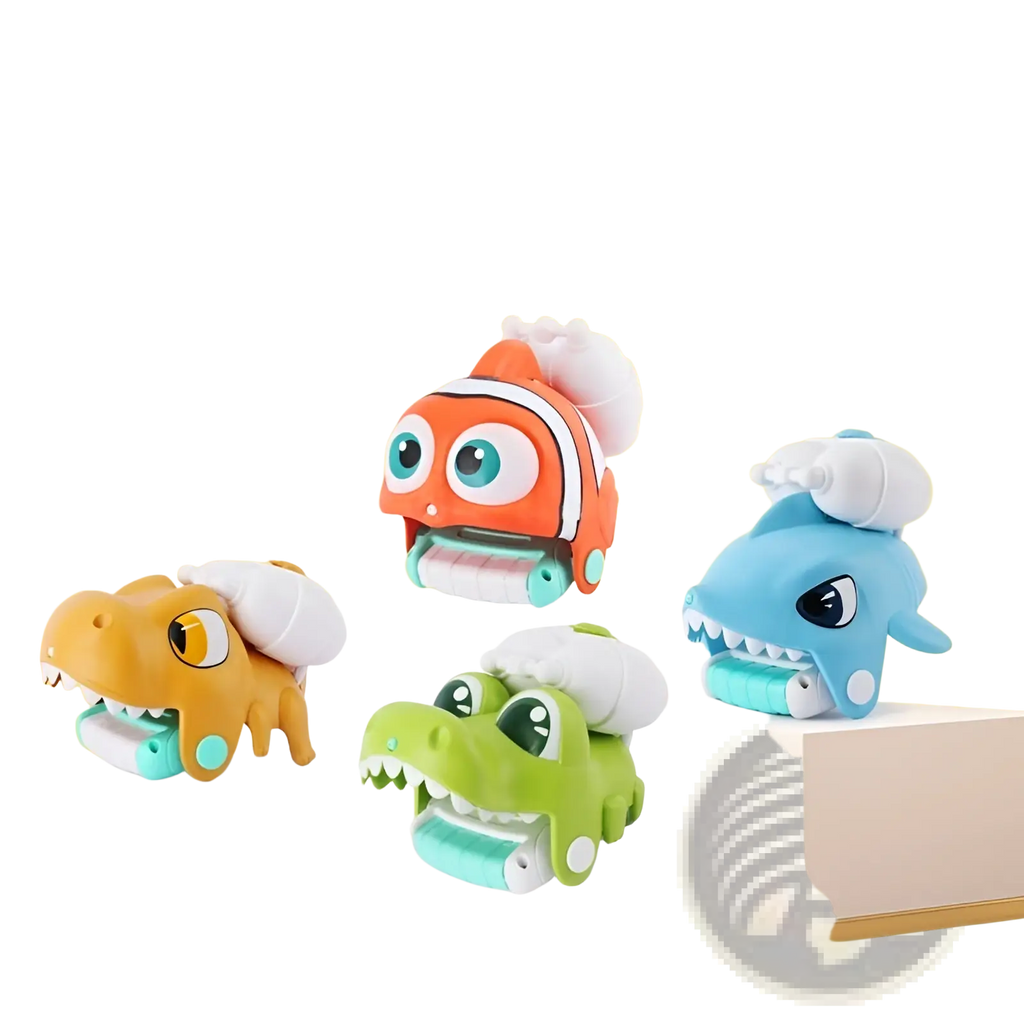 Colorful plastic animal wrist water gun toys shaped like dinosaur fish and crocodile with chef hats for kids beach play