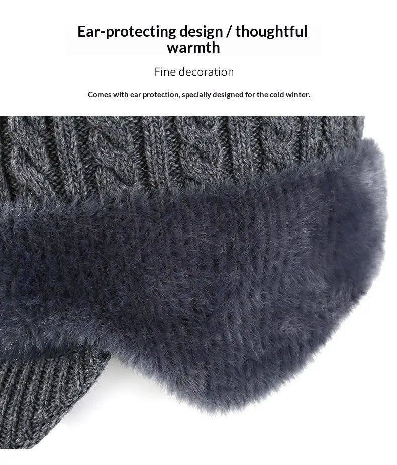 dunkelgraue fleecegefütterte gestrickte Mütze mit plüschigen, flauschigen Ohrklappen für Wärme.