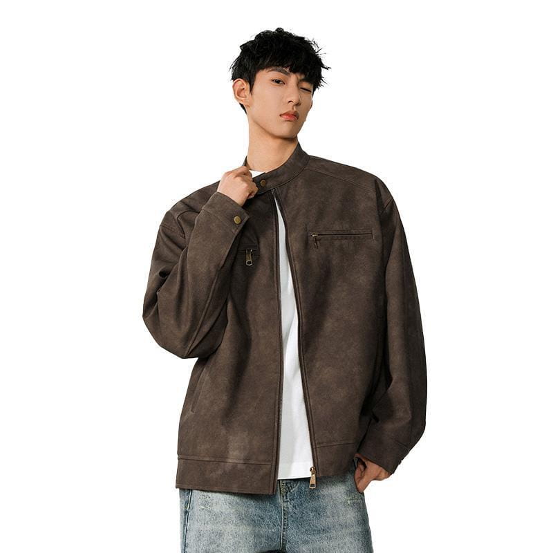 Veste motard en daim brun pour homme présentant un col montant déstructuré, un motif texturé et des fermetures par zip.