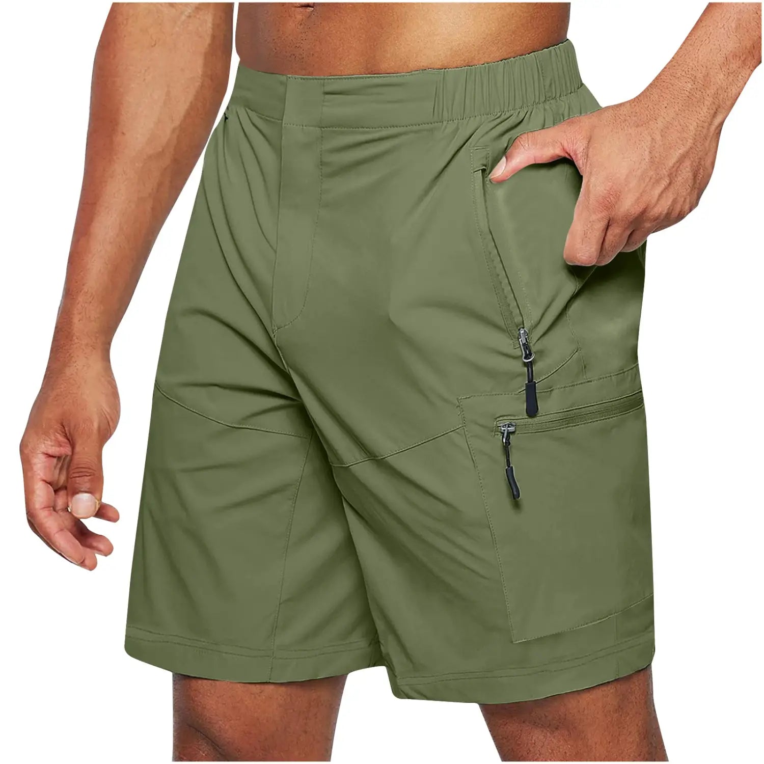 Short cargo athlétique pour hommes à jambe droite couleur vert olive, avec plusieurs poches zippées et une ceinture élastique conçue pour un usage extérieur et actif.