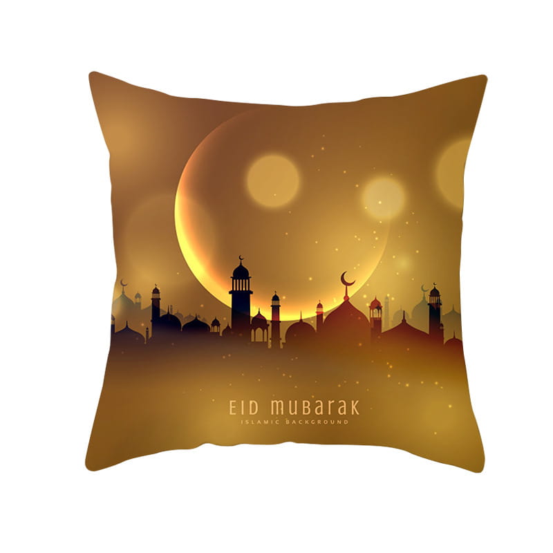 Funda de cojín de Ramadán Kareem azul y oro para linterna Eid, con un cojín lanzado dorado que muestra una silueta de arquitectura islámica frente a una luna creciente luminosa y luces bokeh, con eid mubarak impreso en la parte inferior.