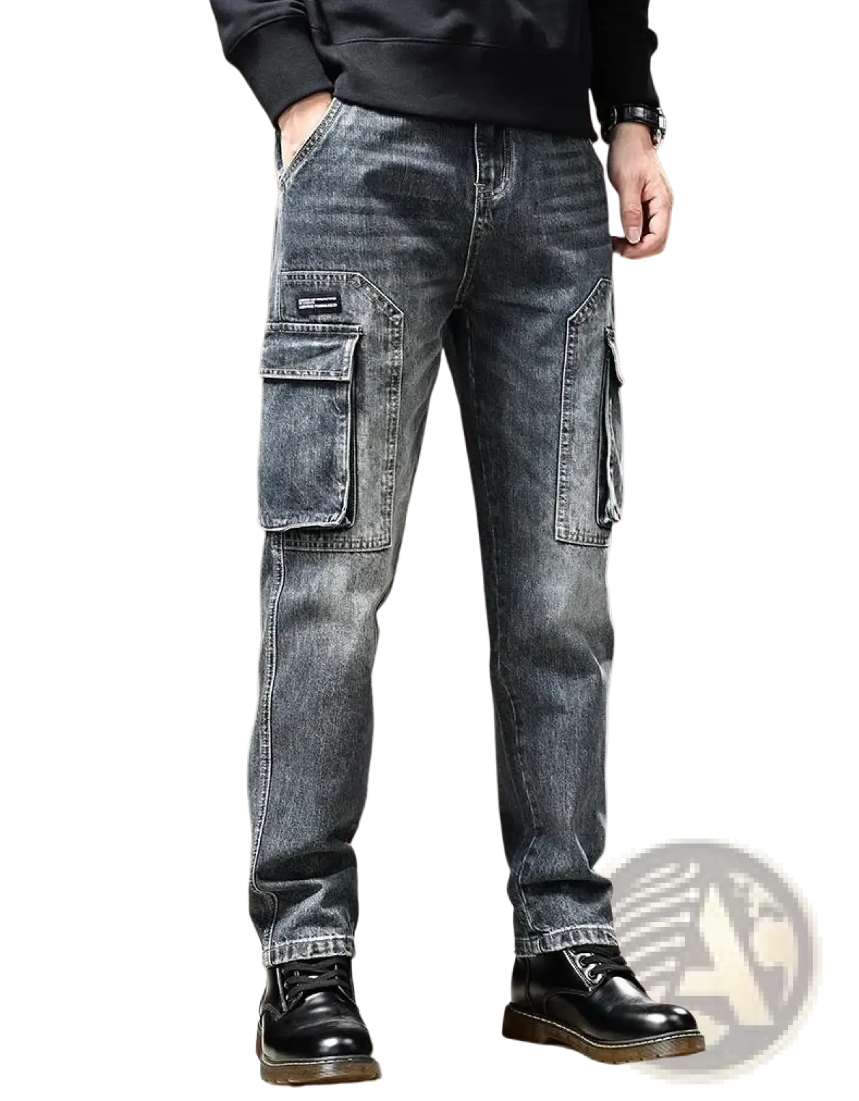 Baggy dark wash denim cargo pants with large flap pockets and relaxed fit in dark-wash denim material