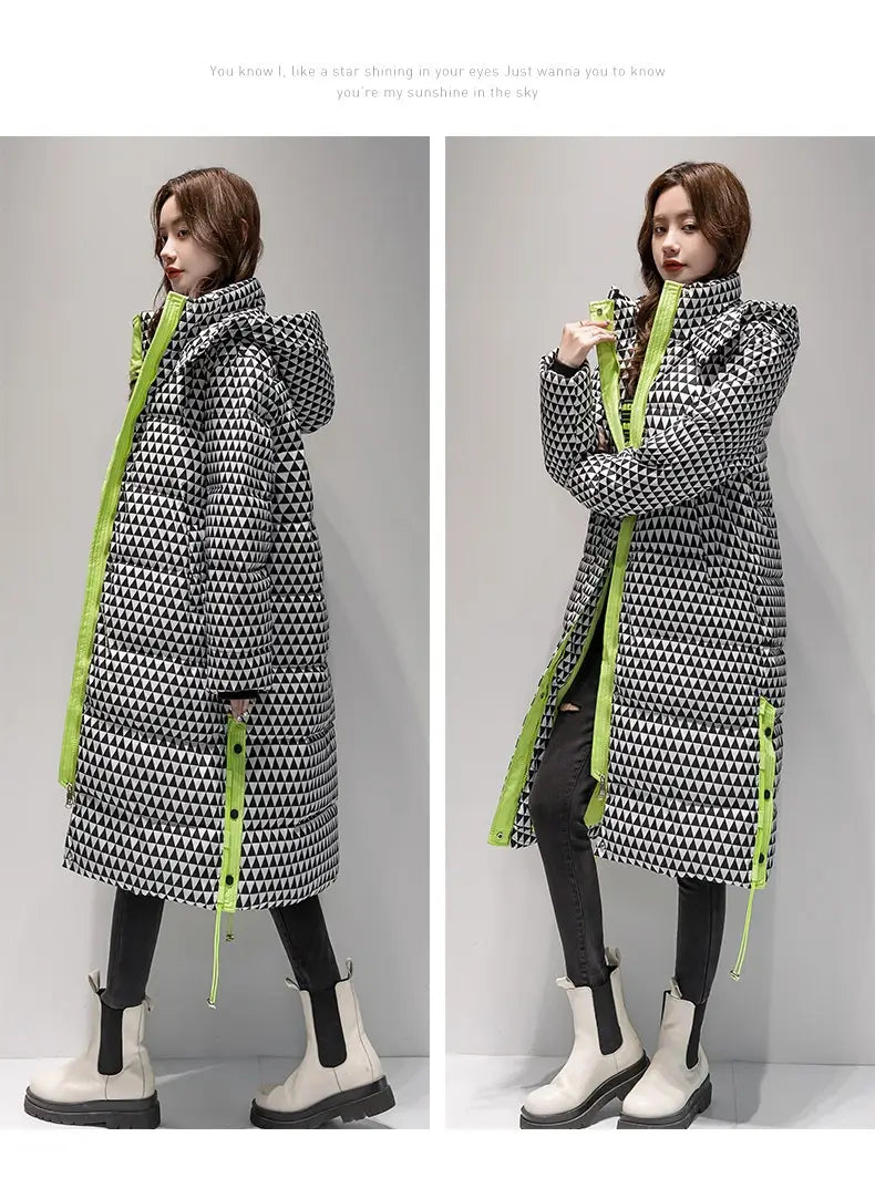Manteau matelassé en coton à carreaux noir et blanc à motifs géométriques pour femmes avec des accents de fermeture zippée vert néon et un motif pied-de-poule