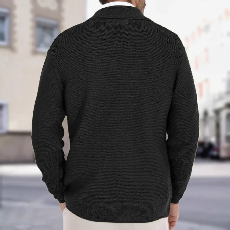 Chaqueta tipo cárdigan de doble botonadura de punto negro para hombre, con tejido con textura y cuello.