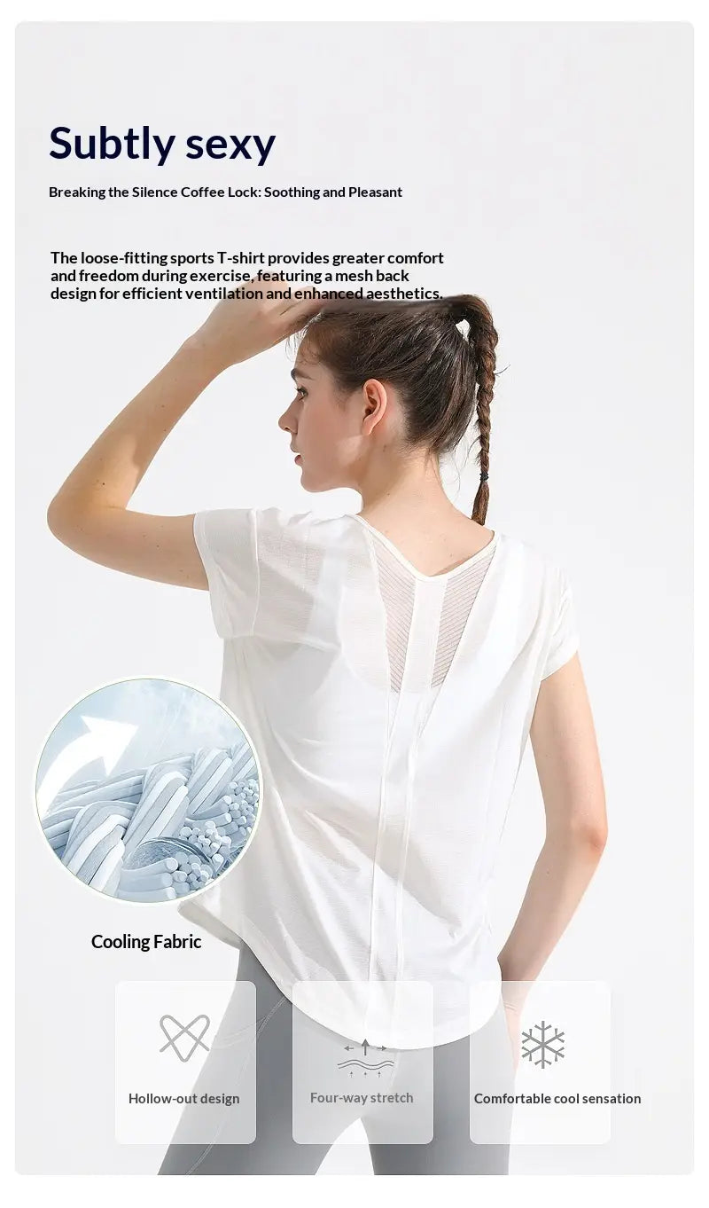 Weißes, locker sitzendes Damen-T-Shirt mit kurzen Ärmeln, schnell trocknend, aus Mesh-Gewebe, von hinten dargestellt