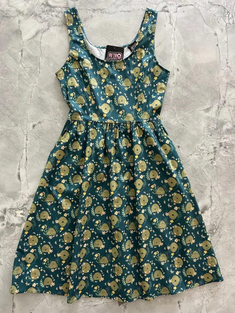 Vintage teal beehive floral cotton fit and flare dress with sleeveless honeycomb pattern and gold-toned bee motifs