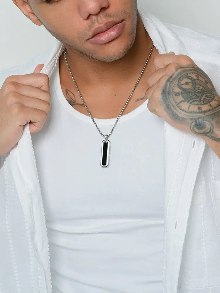 Silver chain necklace featuring a rectangular black onyx column pendant in 316L stainless steel