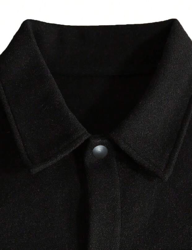 men’s classic slim fit wool blend lapel jacket featuring a black woolen collar with a single silver button.
