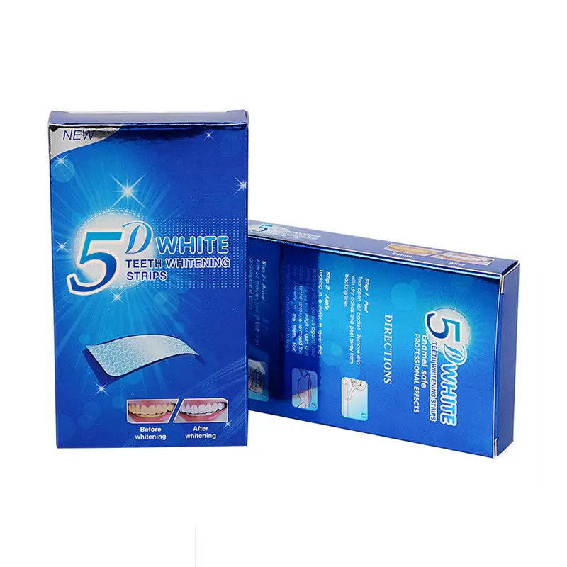 Caja rectangular azul de 5D para tiras blanqueadoras de dientes que contiene 14 tiras dentales con menta para un uso eficaz en el blanqueamiento dental