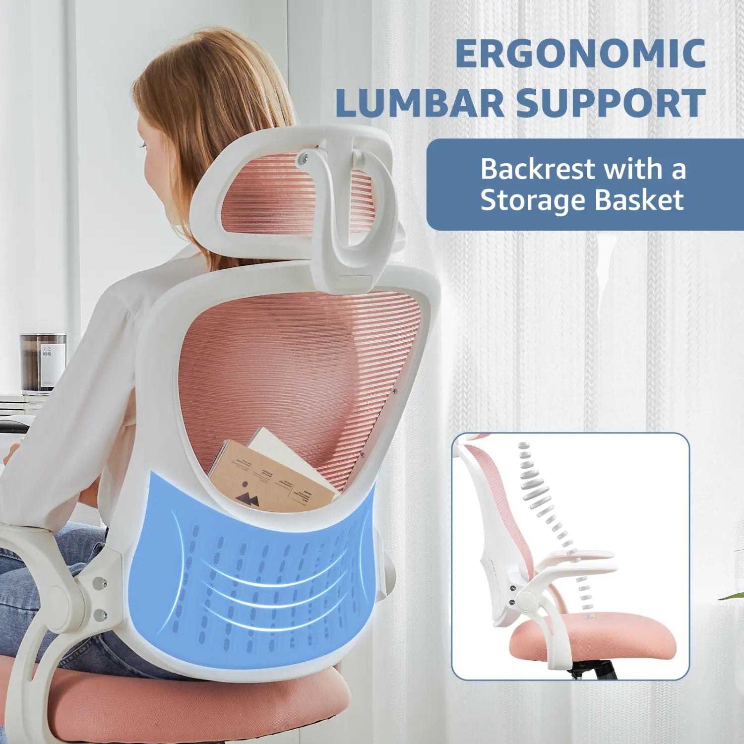 Chaise de bureau ergonomique en maille avec accoudoirs relevables en blanc et bleu, comprenant un dossier en maille rose avec panier de rangement intégré, illustrée depuis le côté arrière.