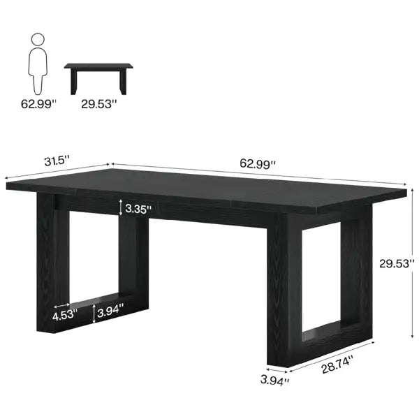 Schreibtisch aus schwarzem Holz mit rechteckiger Ablagefläche, robusten quadratischen Beinen und einem modernen minimalistischen Design, ideal für eine Arbeitsstation.