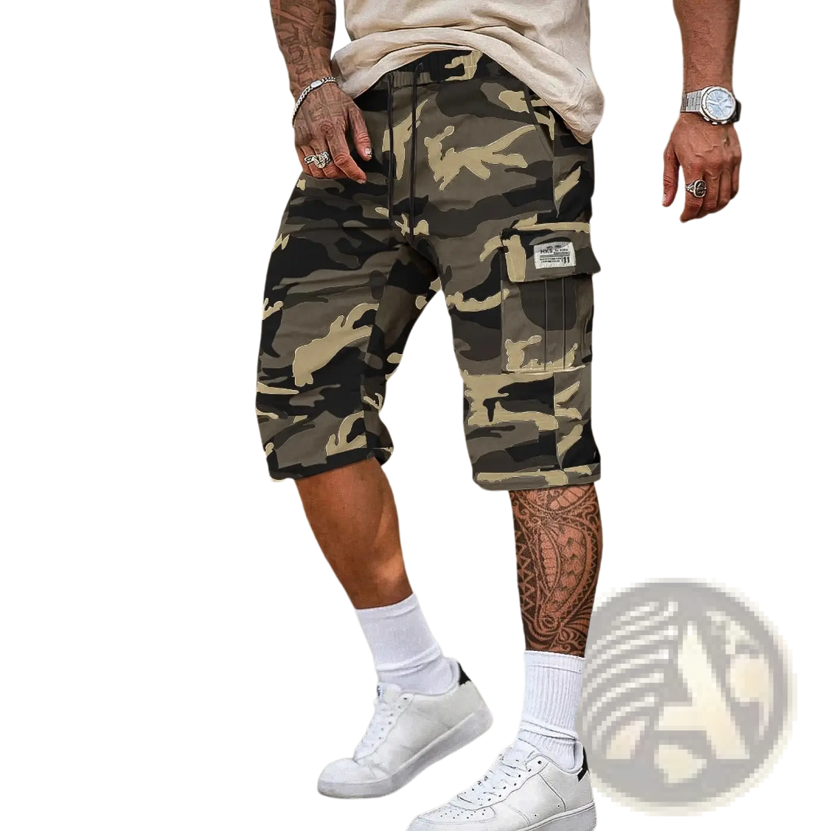 Camouflage cargo shorts men loose fit with drawstring waist and multiple pockets in camouflage pattern fabric
