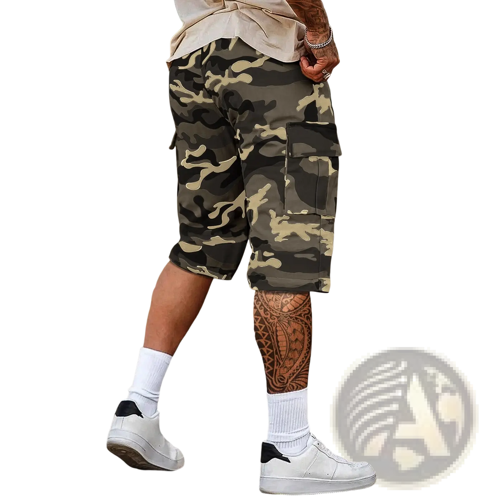 Camouflage cargo shorts men loose fit with multi pockets in olive and beige tones for casual outdoor wear