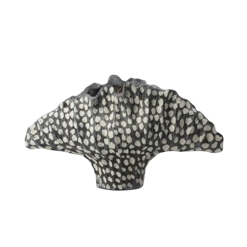 Black and white speckled ceramic flower vase shaped like a fan-shaped ginkgo leaf with display effects in 45x14x25cm size
