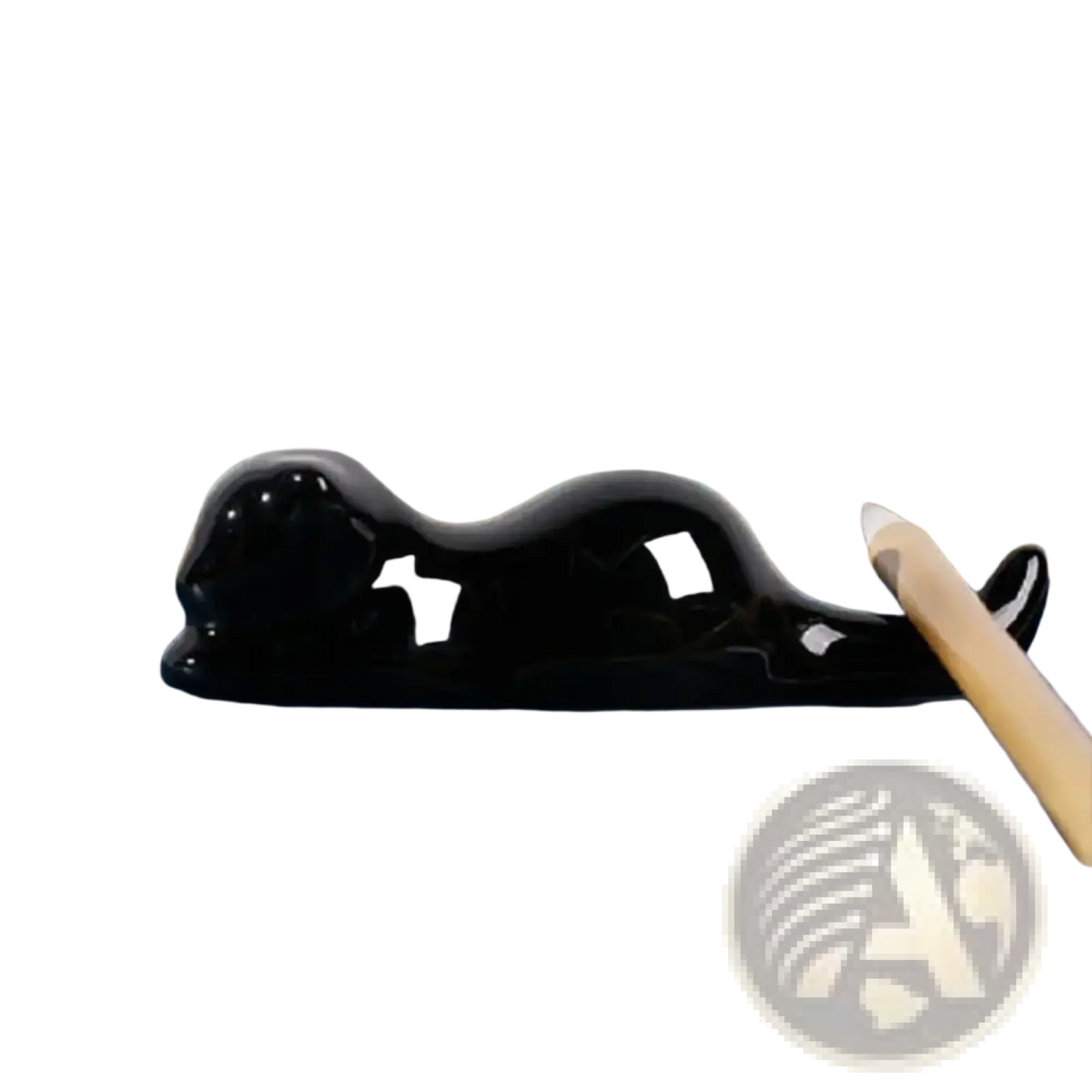 Black glossy ceramic otter-shaped pen holder minimalist calligraphy brush rest for desk organization and storage