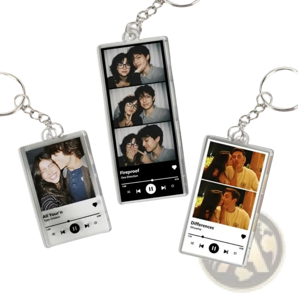 Clear rectangular acrylic keyrings with personalized photo and spotify music player designs and silver chains