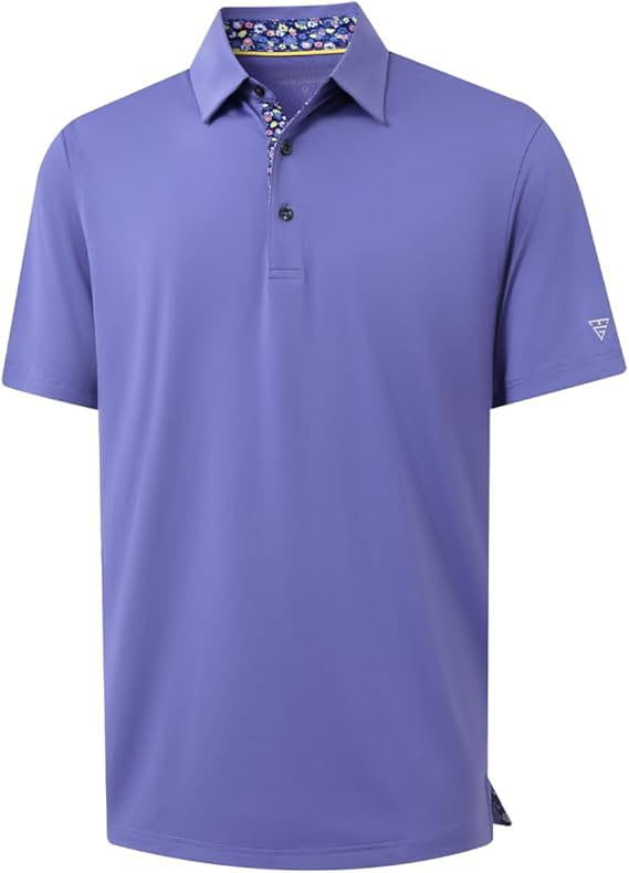 Herren-Golfpolohemd schnell trocknend und atmungsaktiv in Lila mit kurzen Ärmeln, gemustertem Blumenmuster im Innenkragen und schwarzen Knöpfen.