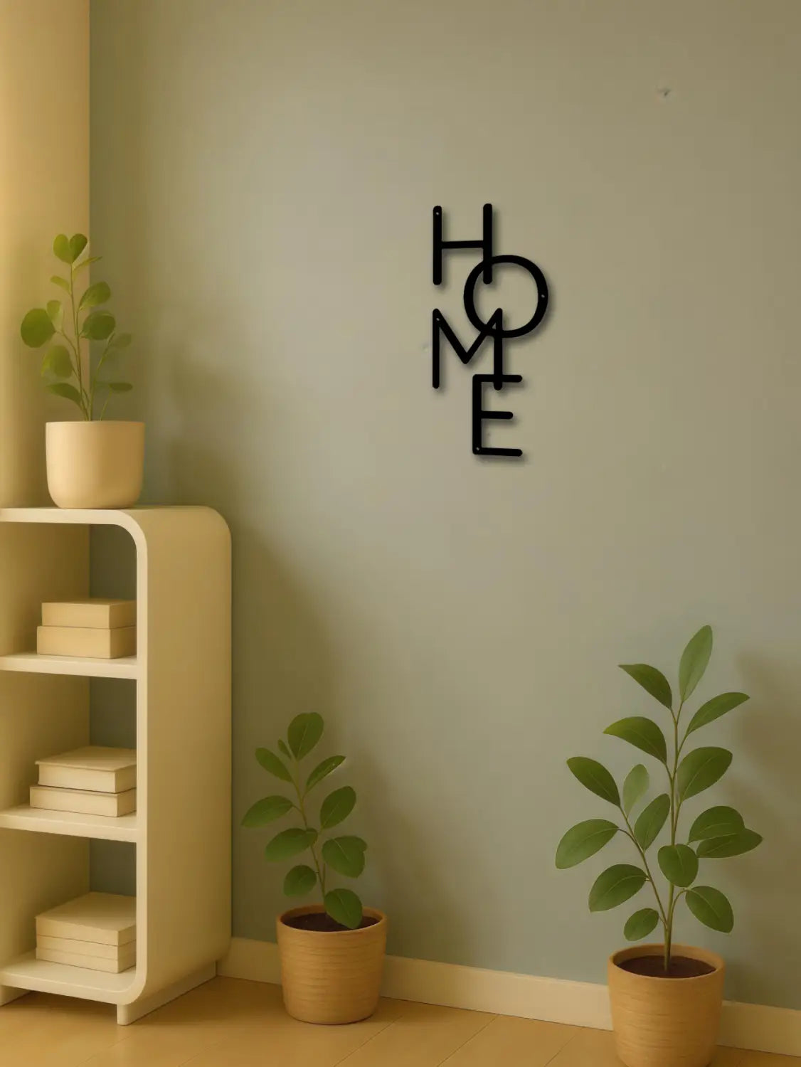 Schwarze Metall-Wanddekoration für zu Hause mit modernem minimalistischen Design im Stil einer eleganten Letter-Sign-Art.