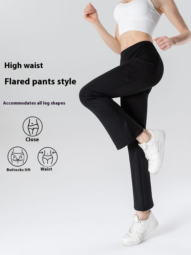 Schwarze High-Waist ausgestellte Yoga-Hosen mit eng anliegendem Bund und Po-Lift-Design, von der Rückseite dargestellt.