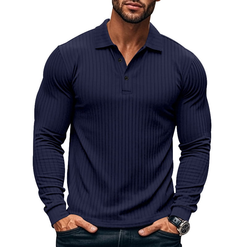 Dunkelblaues geripptes Langarm-Poloshirt für Herren mit Kragen und drei Knöpfen.
