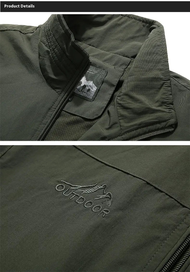 Chaleco utilitario impermeable de color verde oliva oscuro con múltiples bolsillos, con cuello acolchado y logotipo de exterior bordado con un ave estilizada.