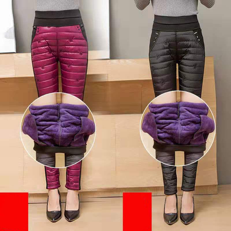 Pantalones tipo lápiz de invierno de cintura alta color fucsia y negro, acolchados, con forro de felpa morada, diseñados para el clima frío.