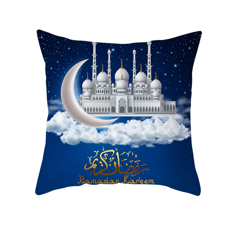 Funda cuadrada para cojín que presenta una mezquita blanca con cúpulas doradas sobre un cielo nocturno azul profundo, con luna creciente y nubes, adecuada para la decoración de Ramadán Kareem azul y oro para linterna Eid.