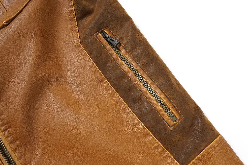 Chaqueta de invierno de forro polar de PU para hombre con capucha de cuero sintético tipo piel color camel, con bolsillo con cierre de cremallera marrón oscuro.