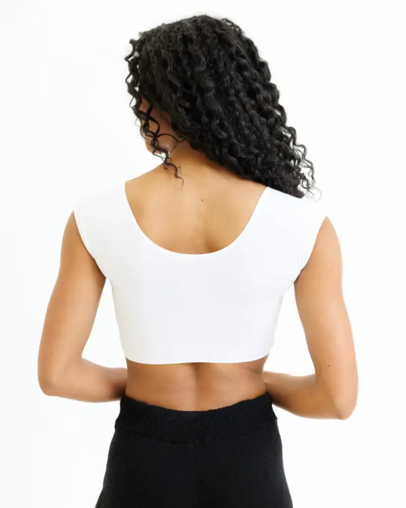 White demi tri blend fitted crop tee with scoop neckline and short sleeves for casual wear