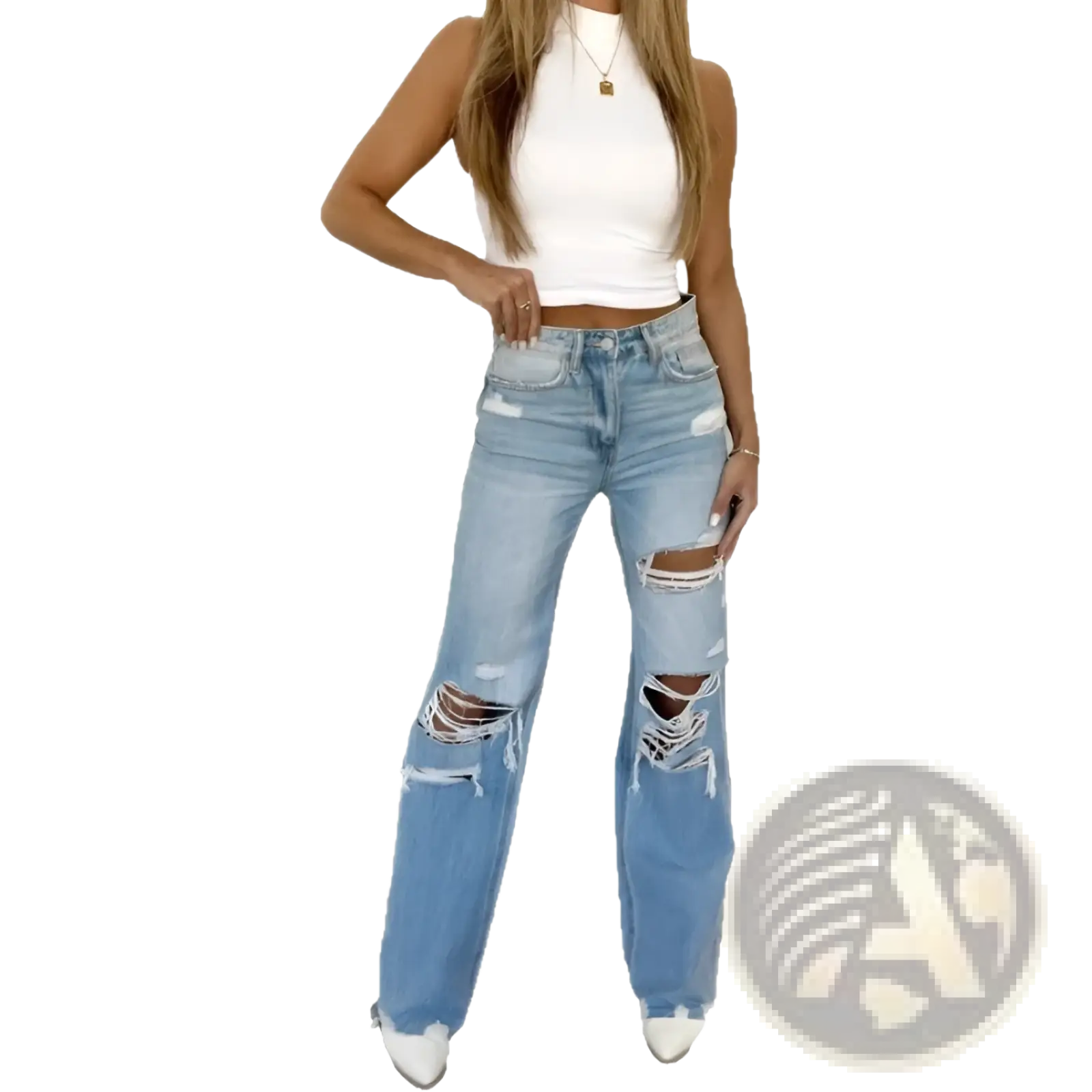 Distressed high waist light wash denim jeans with ripped knees and frayed edges in light-wash denim material