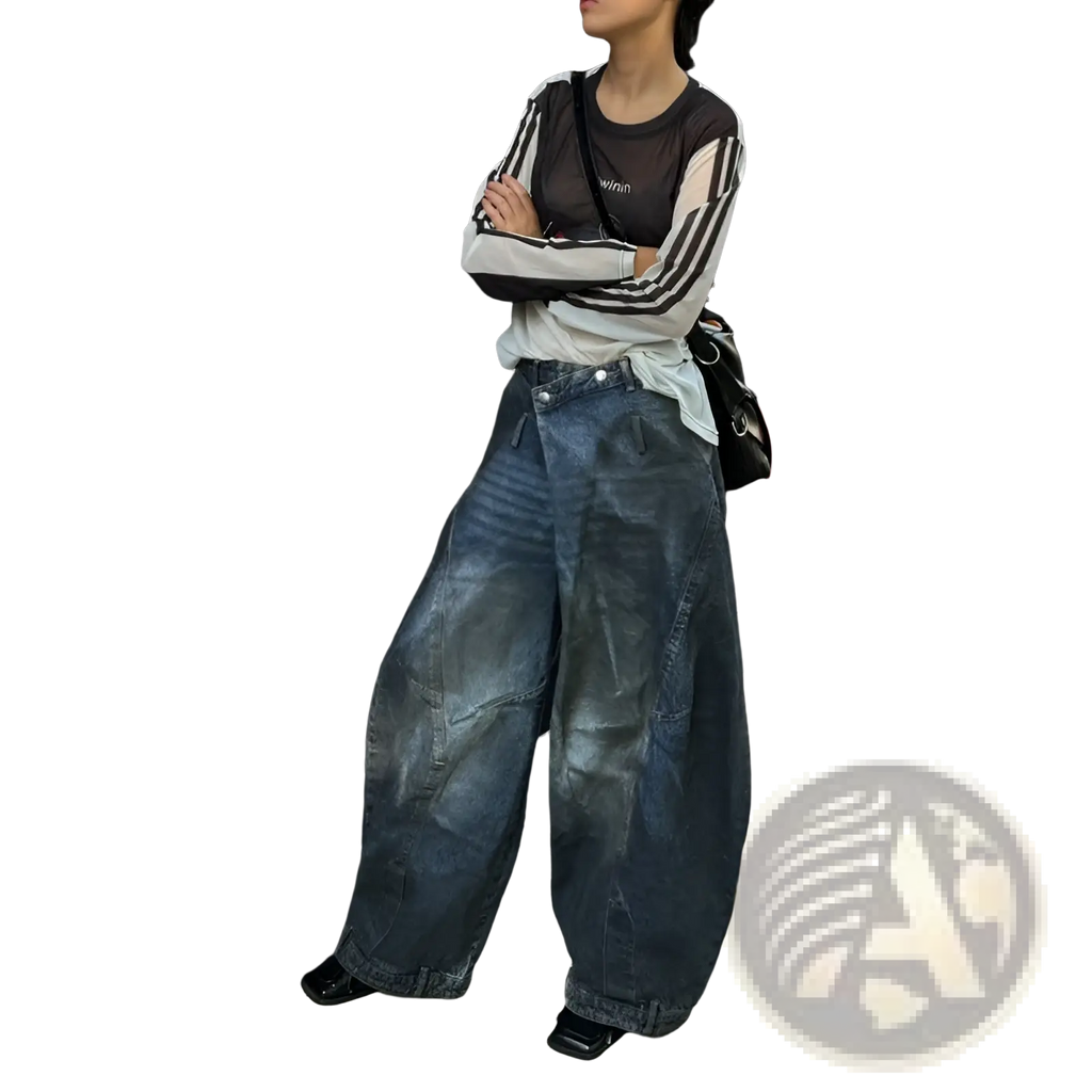 Wide-leg denim pants in dark wash with faded and distressed details vintage style for casual wear