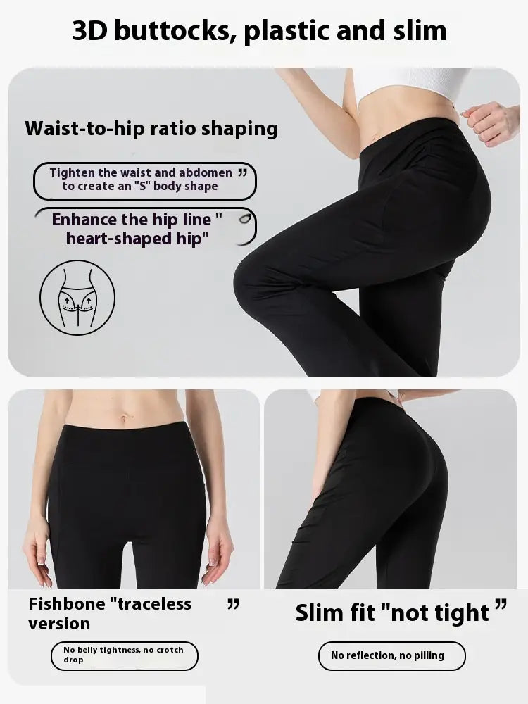 Schwarze eng anliegende Leggings aus Kunststoff mit 3D-Po für die Formung des Taillen-Hüft-Verhältnisses, von der Rückseite dargestellt in den Produktbildern der ausgestellten Yoga-Hosen mit Taschen und Bootcut-Hosen