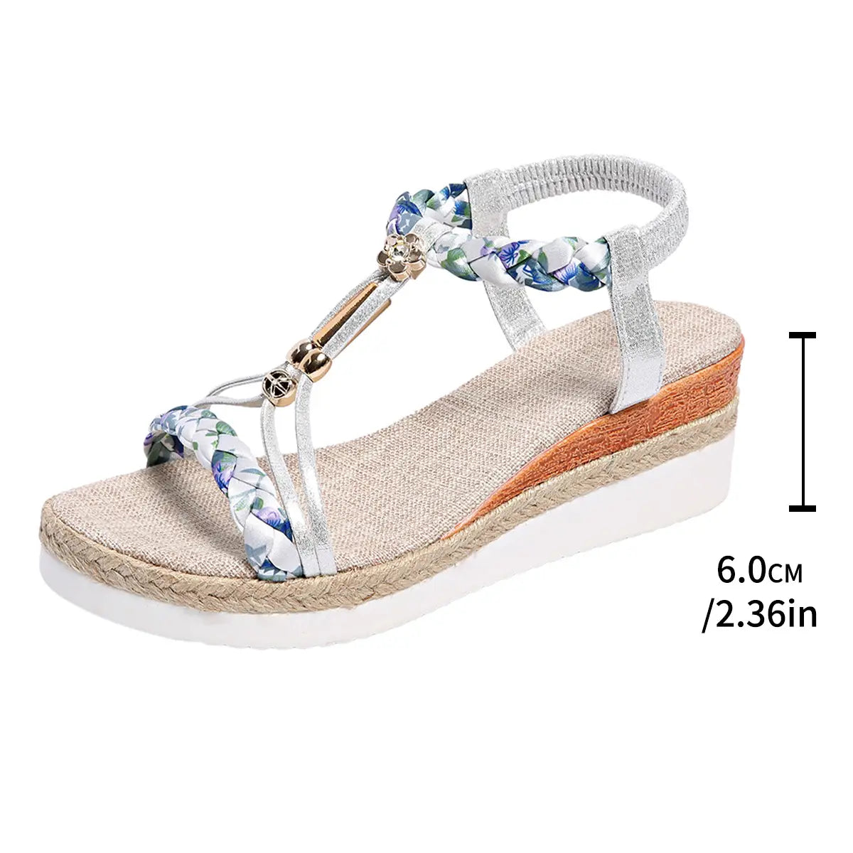 Sandalia tipo cuña espadrille trenzada floral plateada y azul para mujer con suela espadrille tejida, diseñada como bailarinas espadrille tejidas