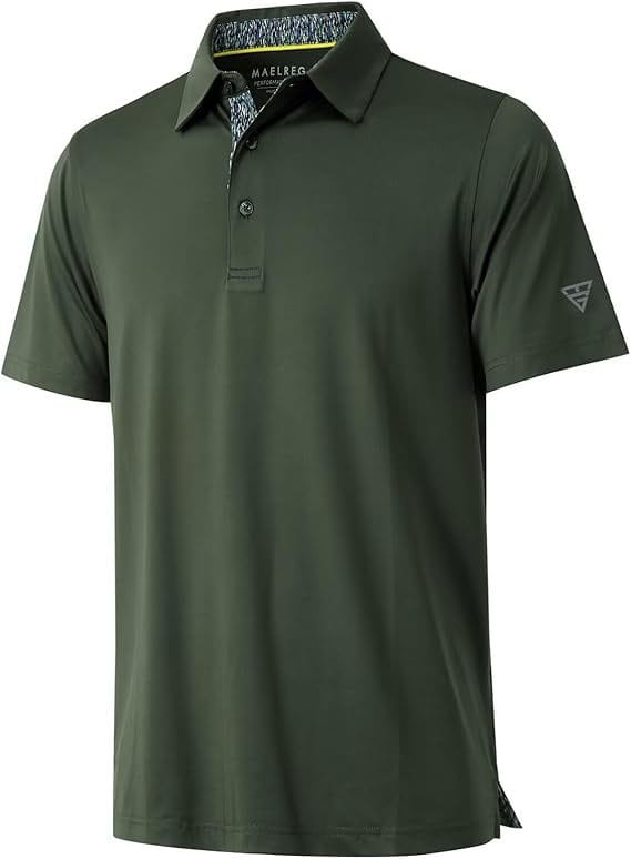Dunkelolivgrünes Herren-Golfpolohemd, schnell trocknend und atmungsaktiv, mit dezent strukturierter Innenkragenfläche und einem kleinen dreieckigen Logo am Ärmel.