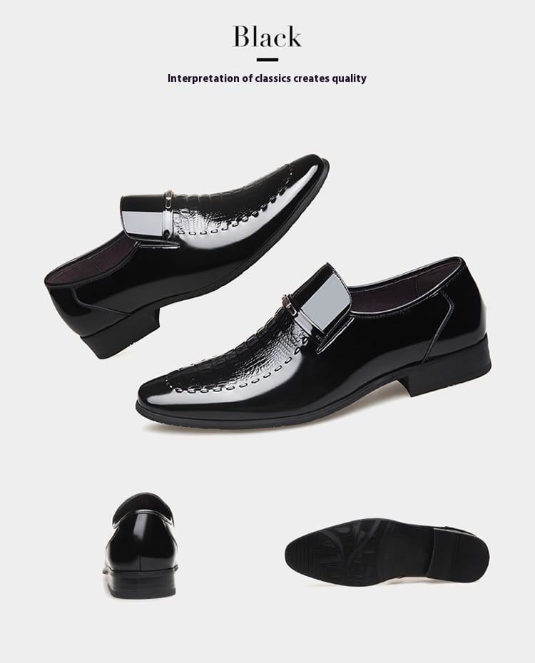 Schwarze Herren-Slipper aus Lackleder mit Schließe, glänzender Oberfläche und strukturierter Vorderkappe.