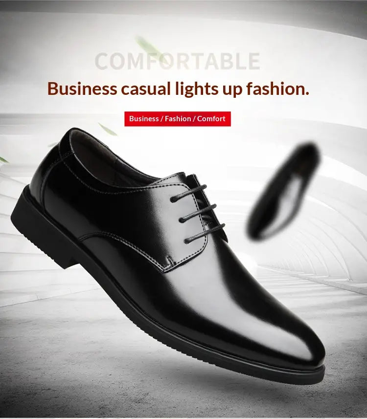 Men’s genuine leather low top business shoes in black patent leather with lace-up oxford design and polished finish