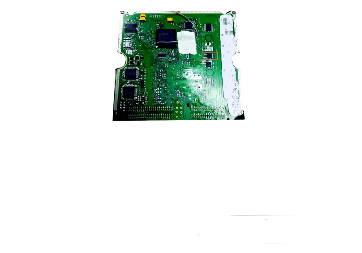Green printed circuit board with infineon spd26n06s2l-2n06l35 semiconductor in ecu datasheet 2.0 repair software and schematics