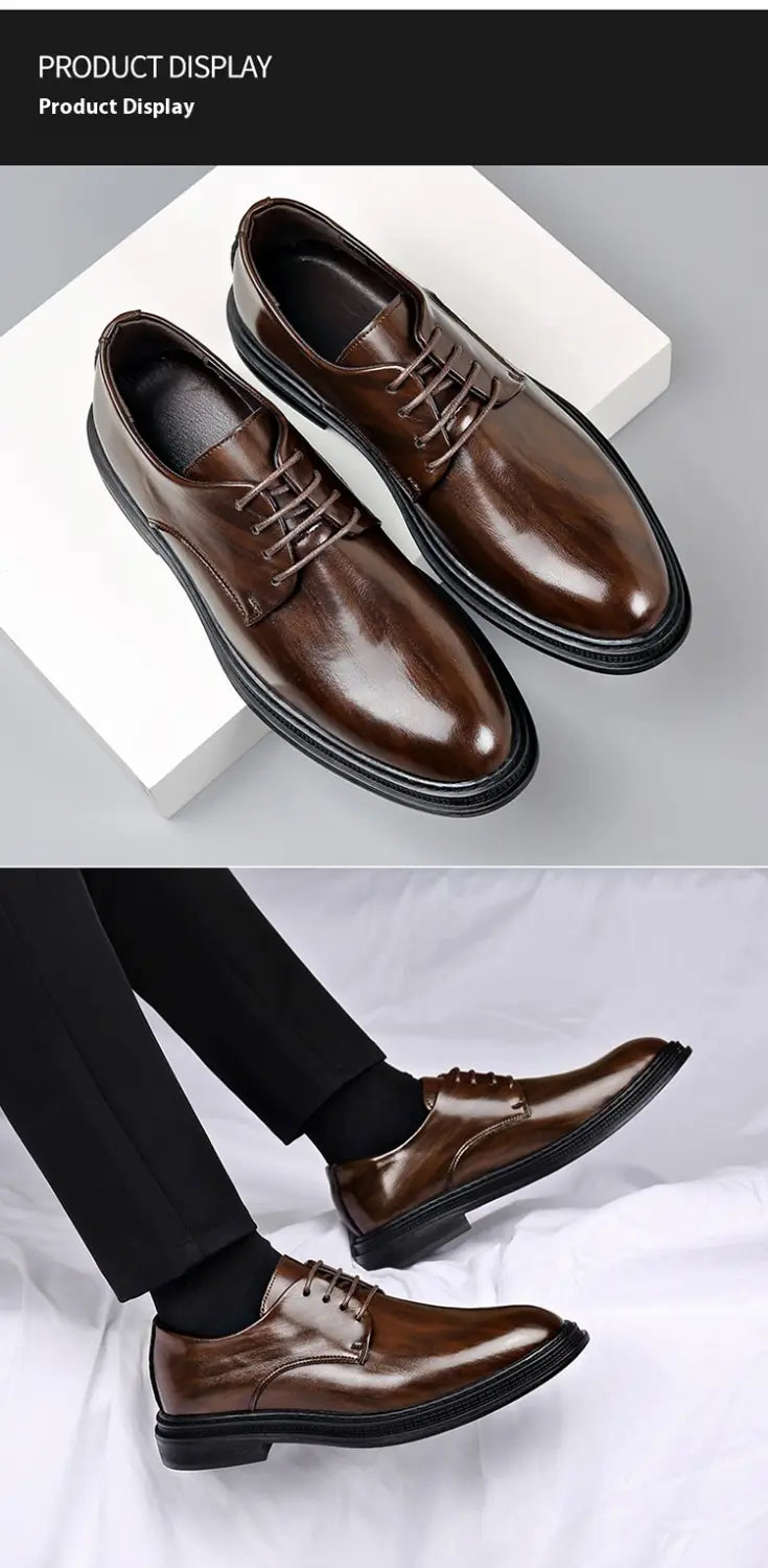 Chaussures de ville habillées Oxford en cuir pour homme, marron, avec une finition polie et des semelles en caoutchouc noir, conçues pour les mariages.