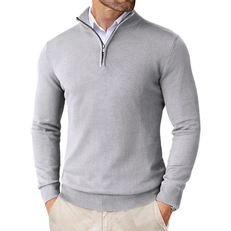 Suéter ligero de media cremallera para hombre en gris, con puños y bajo acanalados para un ajuste cómodo.