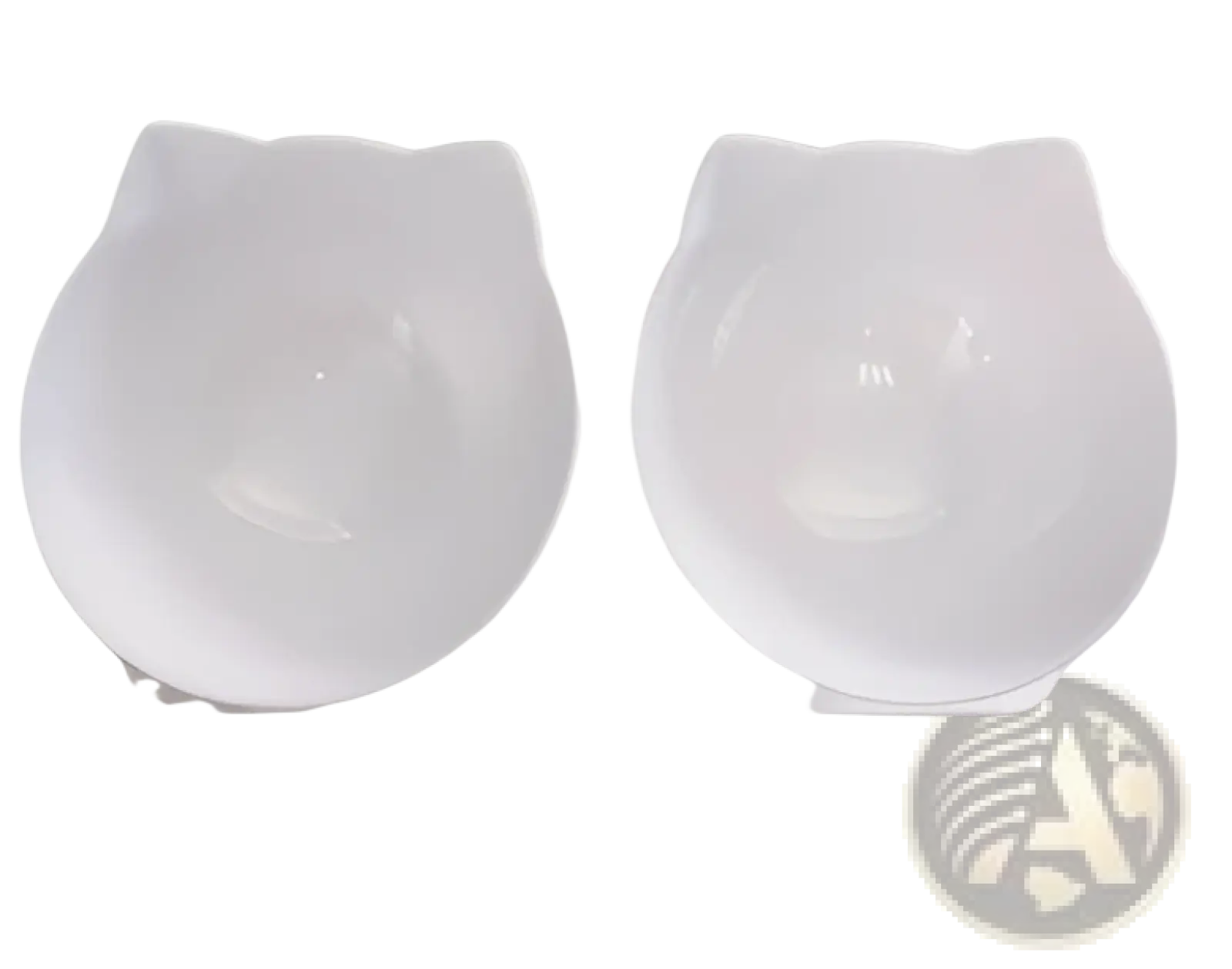Elevated cat bowl tilted 15 degree double feeder stand with white ceramic cat-shaped food bowls and smooth glossy surfaces