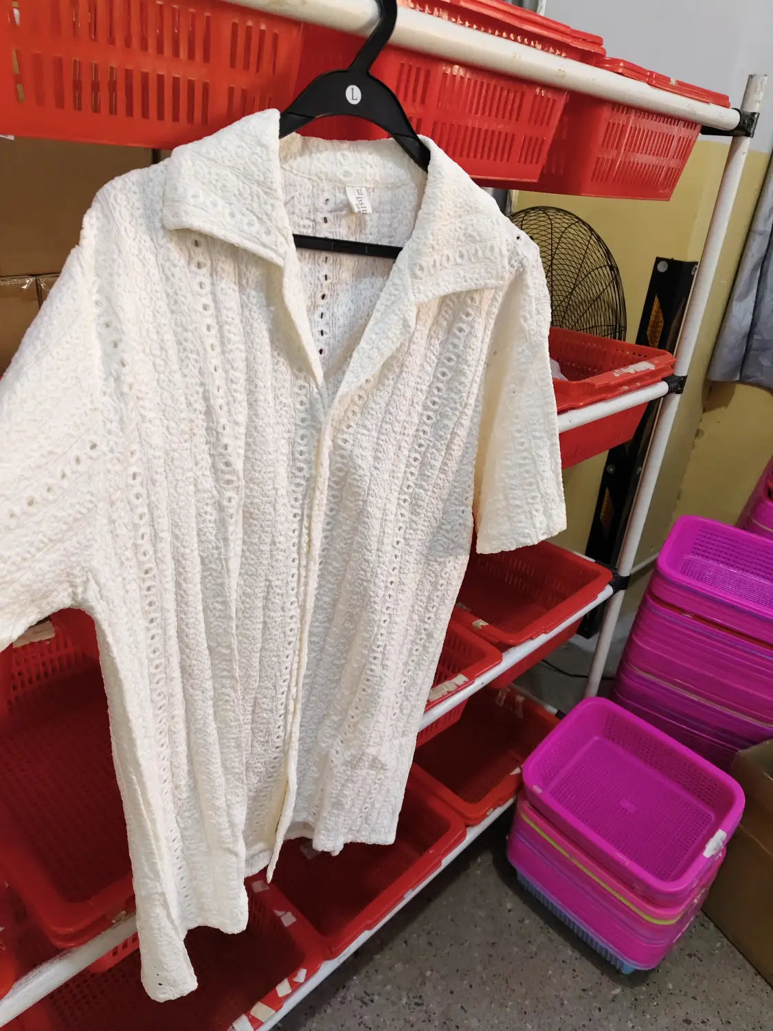 white lace men cuban collar short sleeve shirt with a button-front design and a collar suitable for casual wear