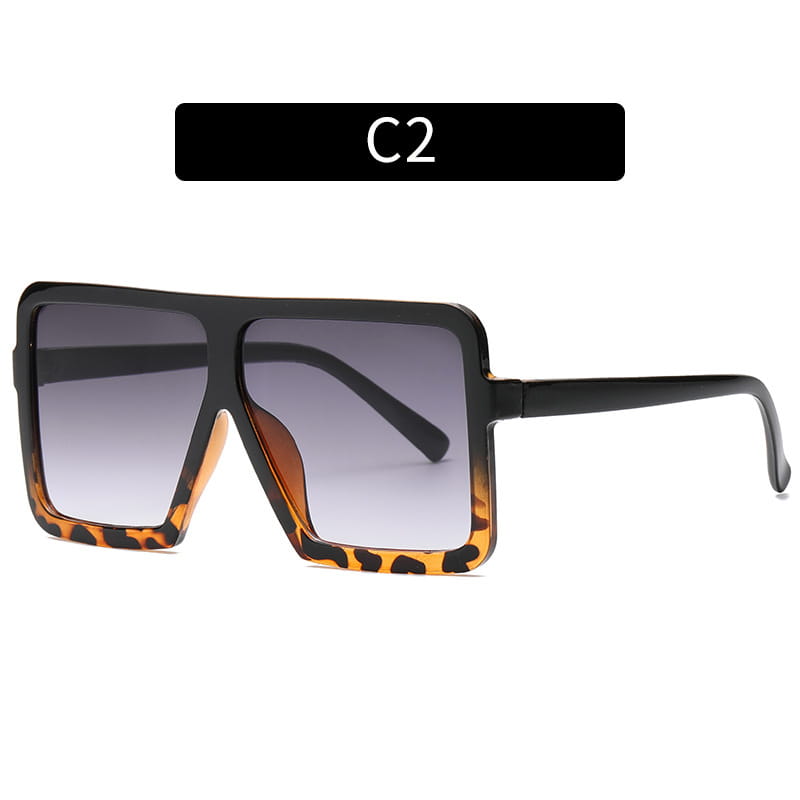 Oversized square translucent uv400 fashion sunglasses featuring black and tortoiseshell leopard-print frames with gradient gray lenses.