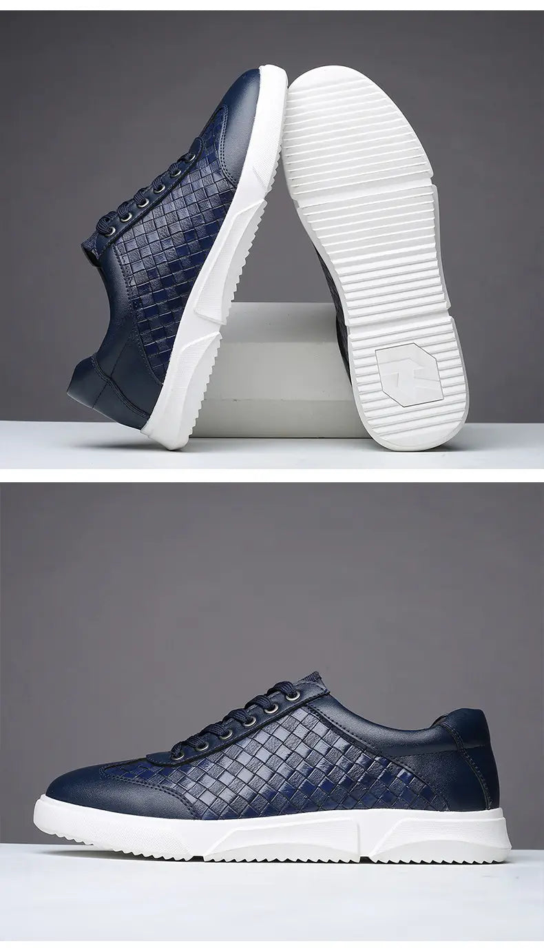 Zapatillas casuales de cuero tejido para hombre en azul oscuro con suela de goma blanca.