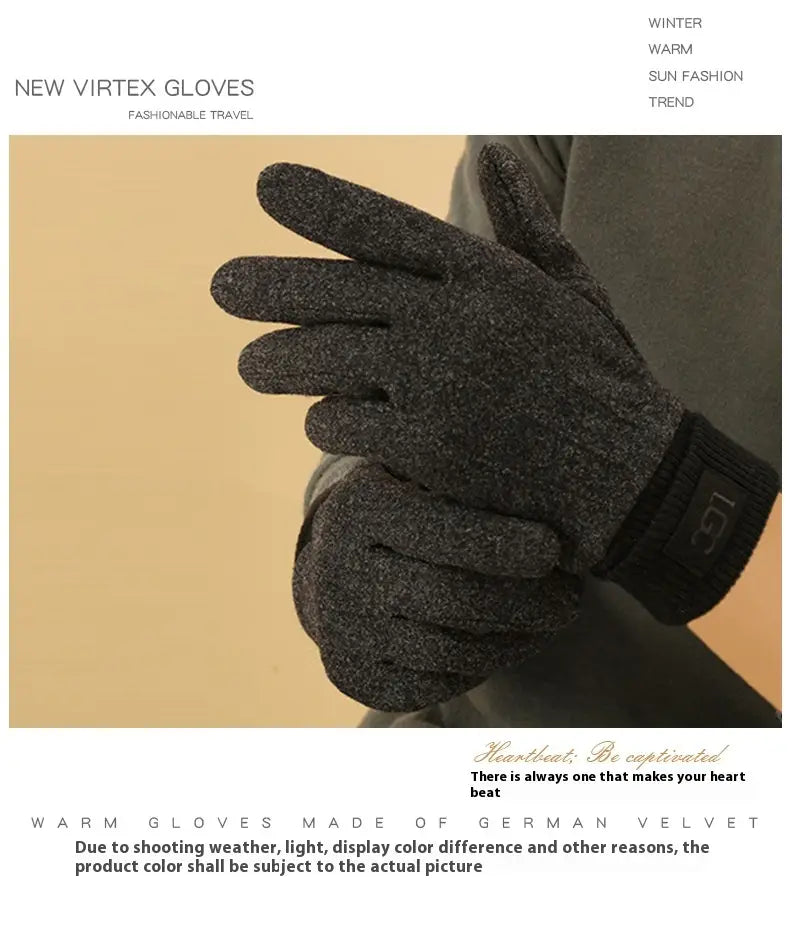 Dunkelgraue strukturierte Kaschmir-Touchscreen-Winterhandschuhe für Damen aus deutschem Samt mit einem eleganten Handgelenkriemen und dezentem Logo, von der Rückseite dargestellt