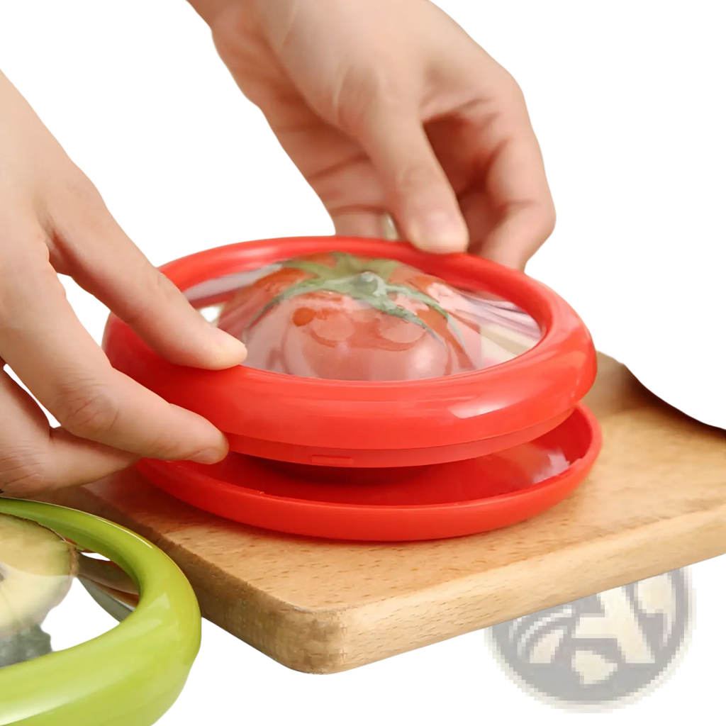 Red plastic tomato-shaped food storage container with clear lid and printed design for fresh keeping set 4pc