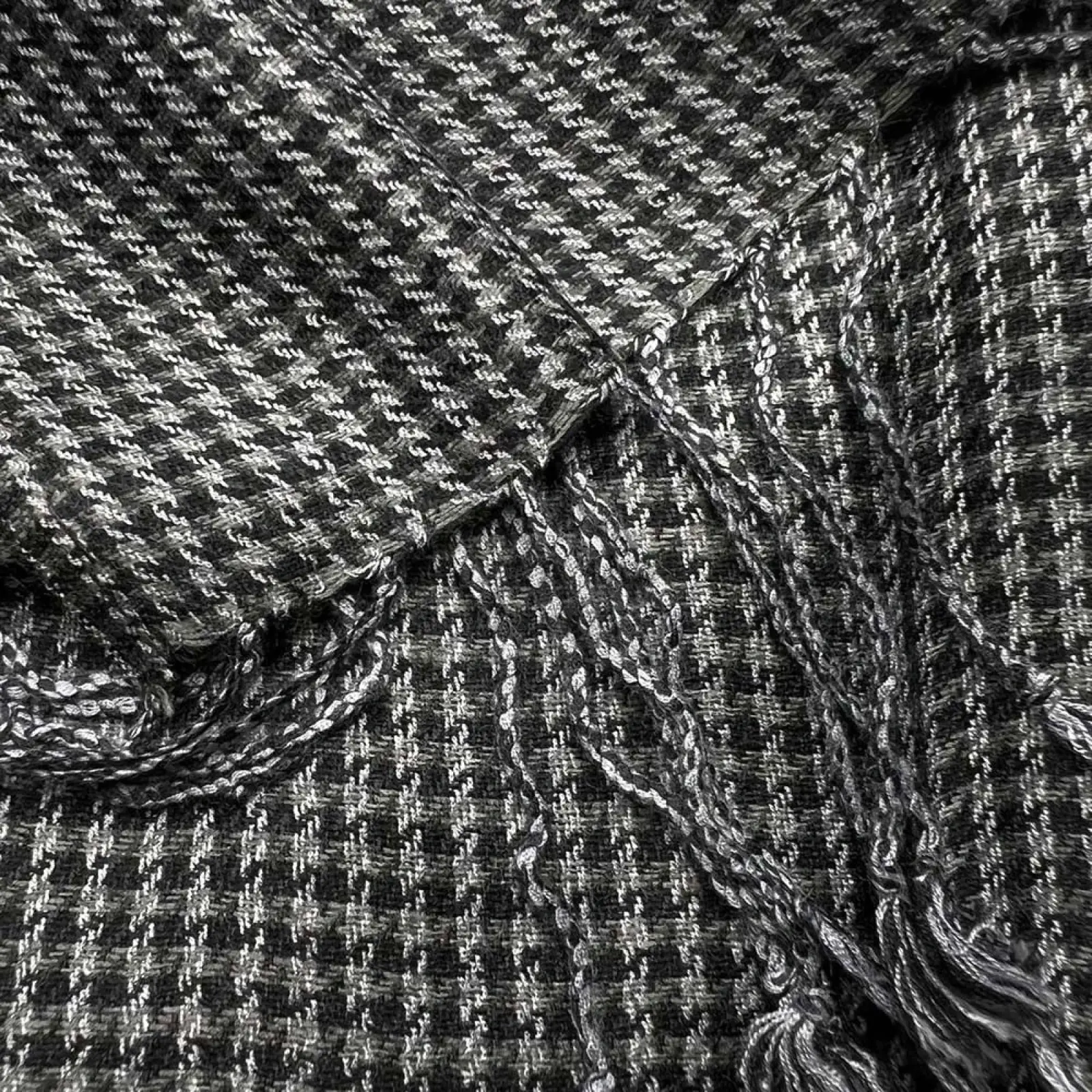 Grey jacquard scarf 2-pack featuring a black and white houndstooth pattern with textured weave for winter warmth