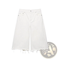 White high waist denim shorts in polyester with slim fit five-pocket design and frayed hem detail